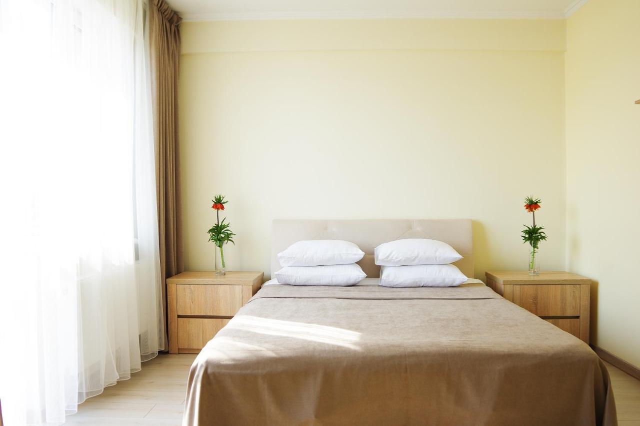 Chiernomorskie Apartamenty オデッサ エクステリア 写真
