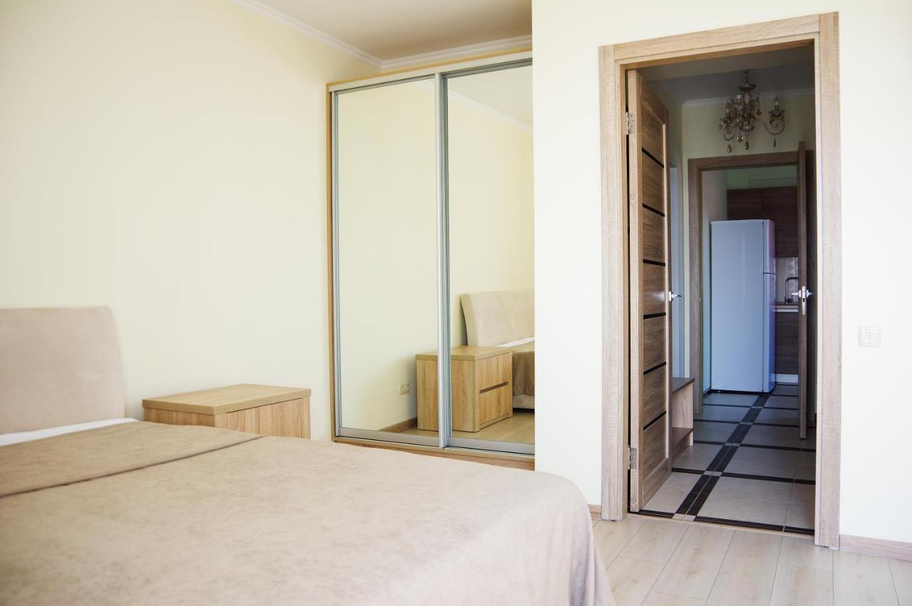 Chiernomorskie Apartamenty オデッサ エクステリア 写真