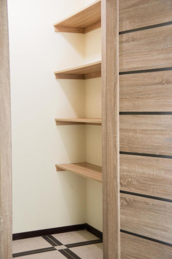 Chiernomorskie Apartamenty オデッサ エクステリア 写真